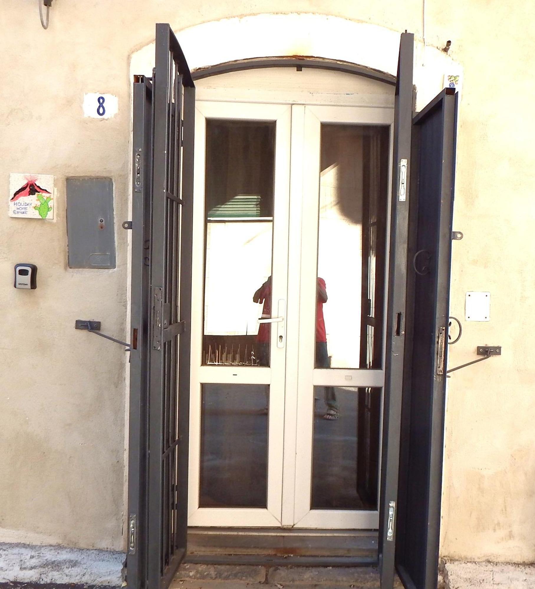 Holiday Home Ettore คาตาเนีย ภายนอก รูปภาพ